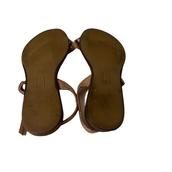 Madeline Stuart Metallic Tan Jeweled Sandals Size 7 1/2M - Picture 7 of 7